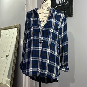 American Eagle Blue & White Plaid Boyfriend Fit Flannel Shirt L